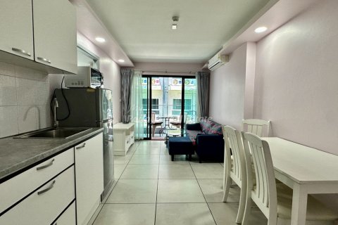 Condominio de 1 dormitorio en Bang Lamung, Tailandia № 205173 - foto 2