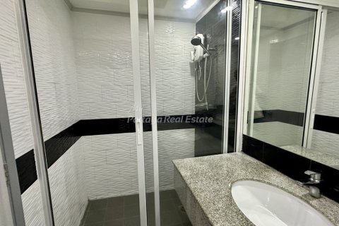 Condominio de 1 dormitorio en Bang Lamung, Tailandia № 205173 - foto 8