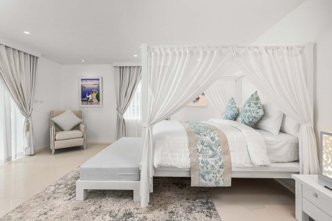 Haus auf Naithon Beach, Thailand 6 Schlafzimmer № 176716 - Foto 13