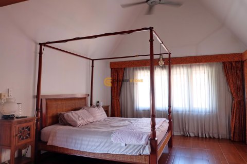 Studio on Jomtien Beach, Pattaya, Thailand № 176718 - photo 17