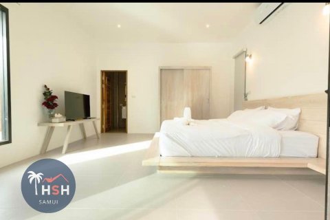 Villa in Ko Samui, Thailand 3 bedrooms № 180079 - photo 14