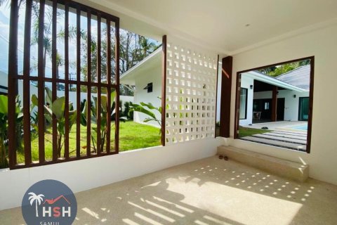 Villa in Ko Samui, Thailand 3 bedrooms № 180079 - photo 2