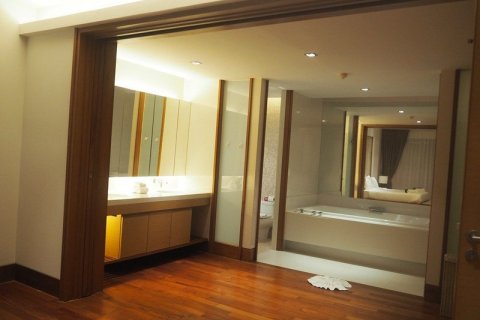 คอนโดมิเนียมในหาดในทอน, ประเทศไทย, 4 ห้องนอน № 3795 - รูปถ่าย 12