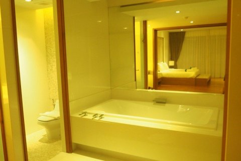 คอนโดมิเนียมในหาดในทอน, ประเทศไทย, 4 ห้องนอน № 3795 - รูปถ่าย 11