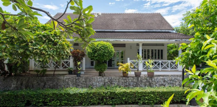 Casa de 3 dormitorios en Hua Hin, Tailandia № 114113