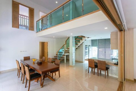 Casa de 3 dormitorios en Hua Hin, Tailandia № 114113 - foto 4