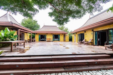 Hotel 1000 m2 en Pran Buri, Tailandia № 114110 - foto 7