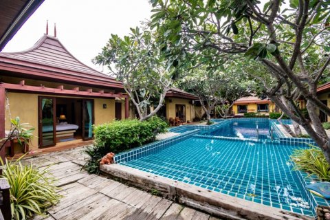 Hotel 1000 m2 en Pran Buri, Tailandia № 114110 - foto 5