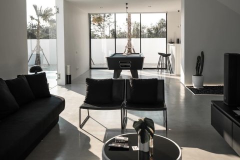 Chalet de 4 dormitorios en Hua Hin, Tailandia № 169772 - foto 12