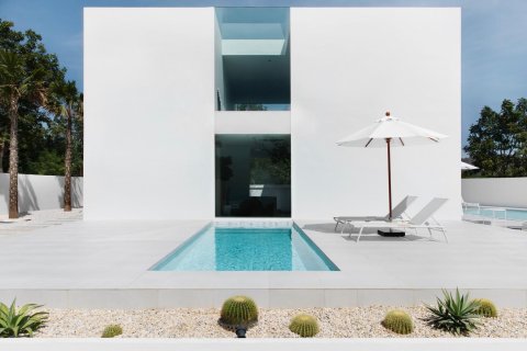 Chalet de 4 dormitorios en Hua Hin, Tailandia № 169772 - foto 17