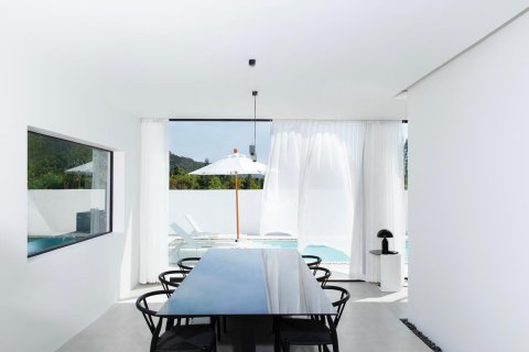 Chalet de 4 dormitorios en Hua Hin, Tailandia № 169772 - foto 6