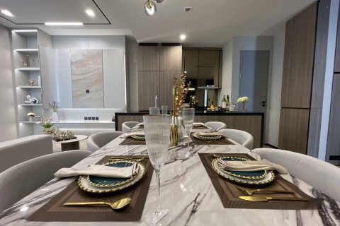 Condominio de 3 dormitorios en Bangkok, Tailandia № 181095 - foto 4
