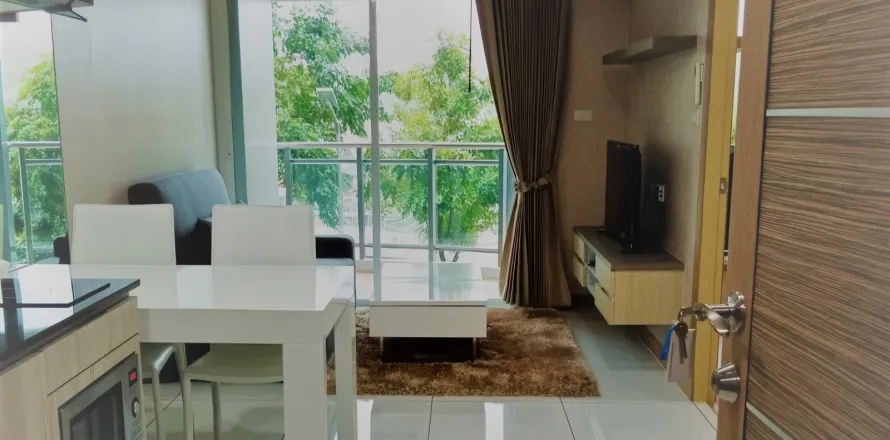 Apartamento de 1 dormitorio en Pattaya, Tailandia № 205943
