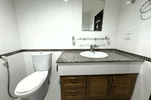 Apartamento de 1 dormitorio en Pattaya, Tailandia № 205945 - foto 3