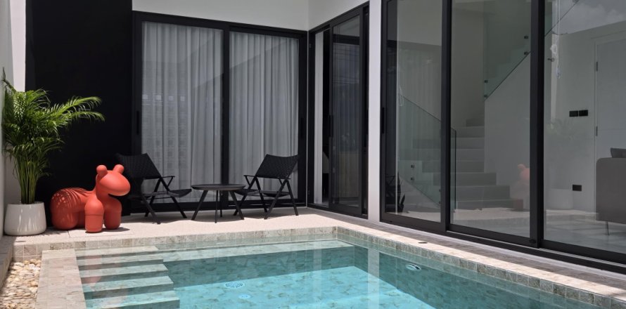 Chalet de 3 dormitorios en Phuket, Tailandia № 140408