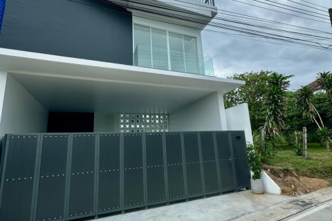 Chalet de 3 dormitorios en Phuket, Tailandia № 140408 - foto 3