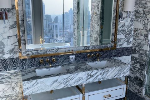 Condominio de 3 dormitorios en Bangkok, Tailandia № 143333 - foto 2