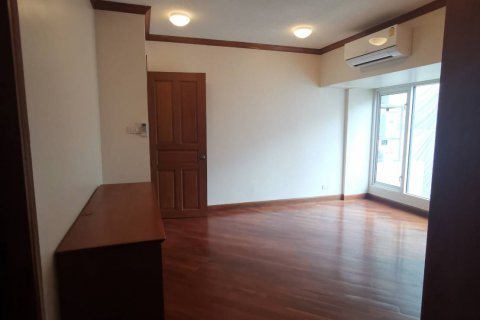 Condominio de 3 dormitorios en Bangkok, Tailandia № 143335 - foto 5