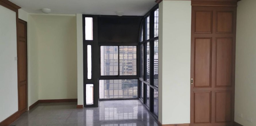 Condominio de 3 dormitorios en Bangkok, Tailandia № 143335
