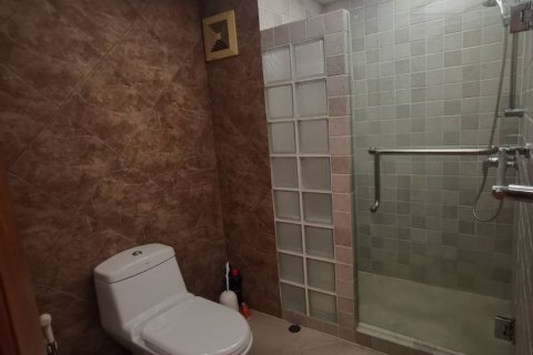 Condominio de 3 dormitorios en Bangkok, Tailandia № 143335 - foto 4