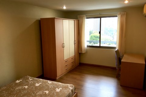 Condominio de 3 dormitorios en Bangkok, Tailandia № 143337 - foto 3