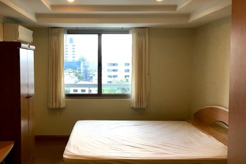 Condominio de 3 dormitorios en Bangkok, Tailandia № 143337 - foto 2