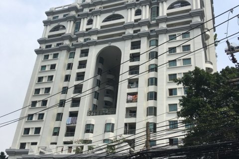 Condominio de 3 dormitorios en Bangkok, Tailandia № 143337 - foto 9
