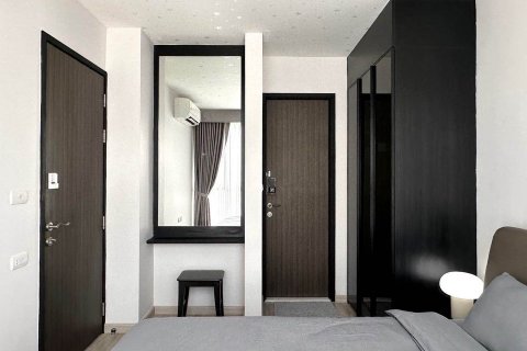 Condo à Phra Khanong, Bangkok, Thaïlande, 2 chambres № 143338 - photo 6