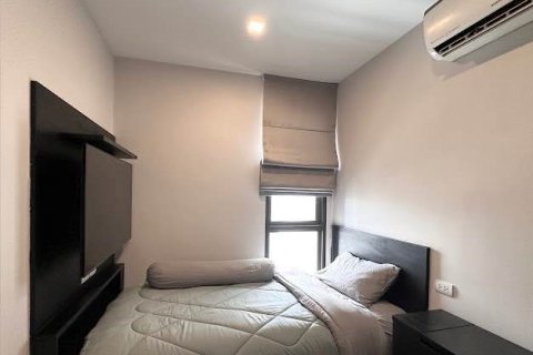 Condo à Phra Khanong, Bangkok, Thaïlande, 2 chambres № 143338 - photo 8