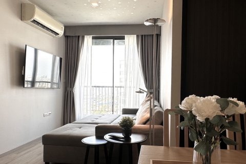 Condo à Phra Khanong, Bangkok, Thaïlande, 2 chambres № 143338 - photo 2