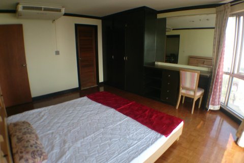 Condominio de 2 dormitorios en Bangkok, Tailandia № 143339 - foto 4