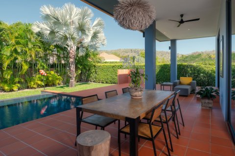 Casa de 3 dormitorios en Hua Hin, Tailandia № 180736 - foto 5