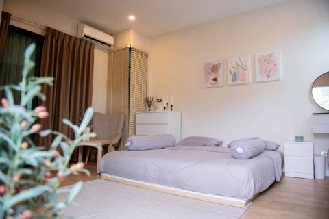 Casa de 4 dormitorios en Hua Hin, Tailandia № 180734 - foto 30