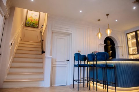 Casa de 4 dormitorios en Hua Hin, Tailandia № 180734 - foto 12