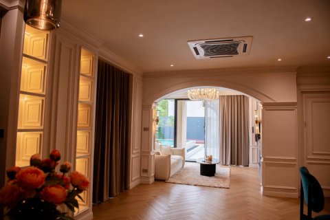 Casa de 4 dormitorios en Hua Hin, Tailandia № 180734 - foto 10