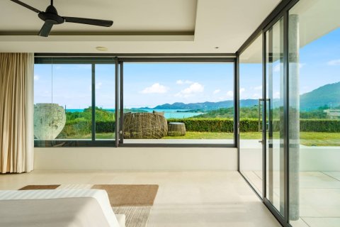 Casa de 6 dormitorios en Ko Samui, Tailandia № 180733 - foto 7