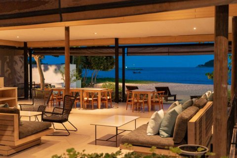 Casa de 6 dormitorios en Prachuap Khiri Khan, Tailandia № 180735 - foto 14