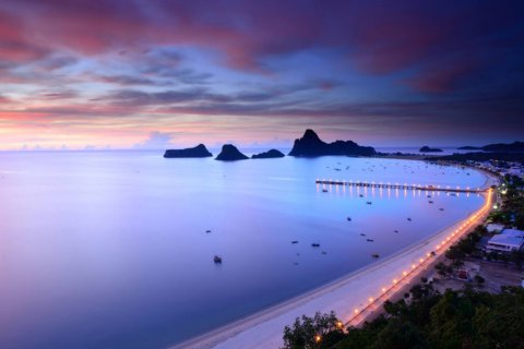 Casa de 6 dormitorios en Prachuap Khiri Khan, Tailandia № 180735 - foto 27