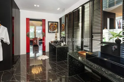 Casa de 7 dormitorios en Kamala, Tailandia № 150900 - foto 20