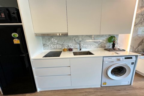 Condominio de 1 dormitorio en Pattaya, Tailandia № 205203 - foto 2