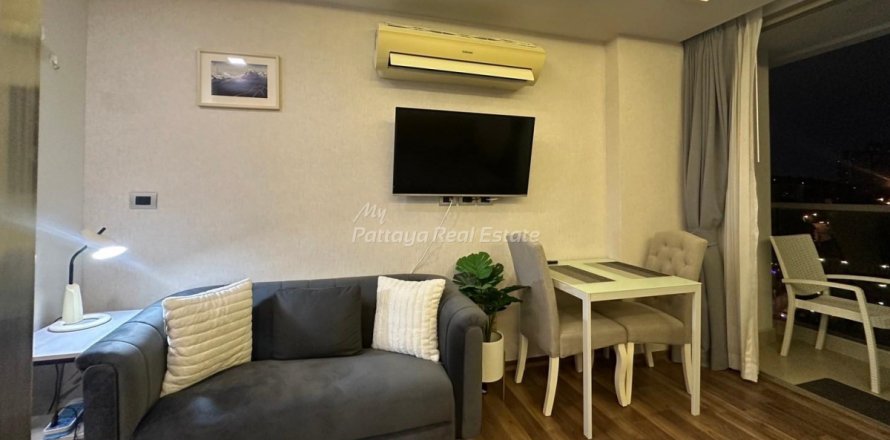Estudio en el condominio en Bang Lamung, Tailandia № 205199