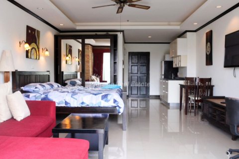 Studio in the Condo in Bang Lamung, Thailand  № 205201