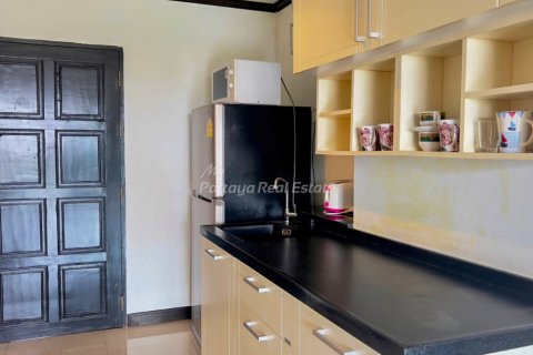 Estudio en el condominio en Bang Lamung, Tailandia № 205201 - foto 3