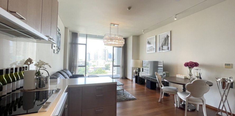Condominio de 2 dormitorios en Sathon, Bangkok, Tailandia № 133795