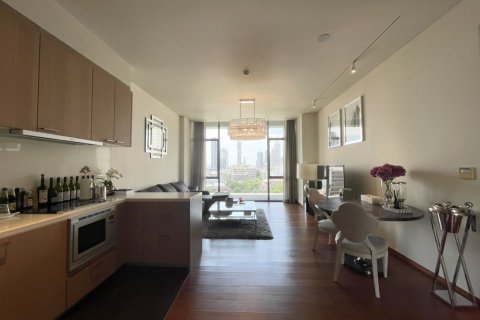 Condominio de 2 dormitorios en Sathon, Bangkok, Tailandia № 133795 - foto 2
