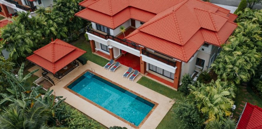 Chalet de 4 dormitorios en Phuket, Tailandia № 133799