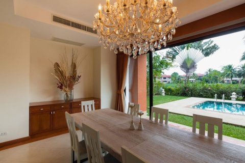 Chalet de 4 dormitorios en Phuket, Tailandia № 133799 - foto 6