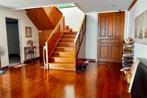 Condominio de 3 dormitorios en Watthana, Bangkok, Tailandia № 133798 - foto 7