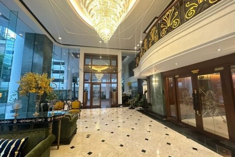 Condominio de 3 dormitorios en Watthana, Bangkok, Tailandia № 133798 - foto 16