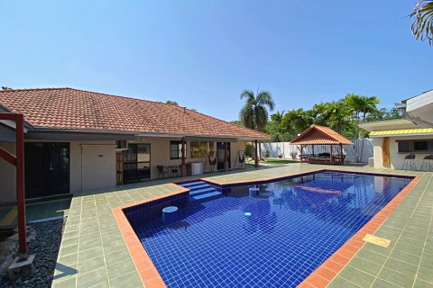 Villa in Pran Buri, Thailand 4 Schlafzimmer № 168365